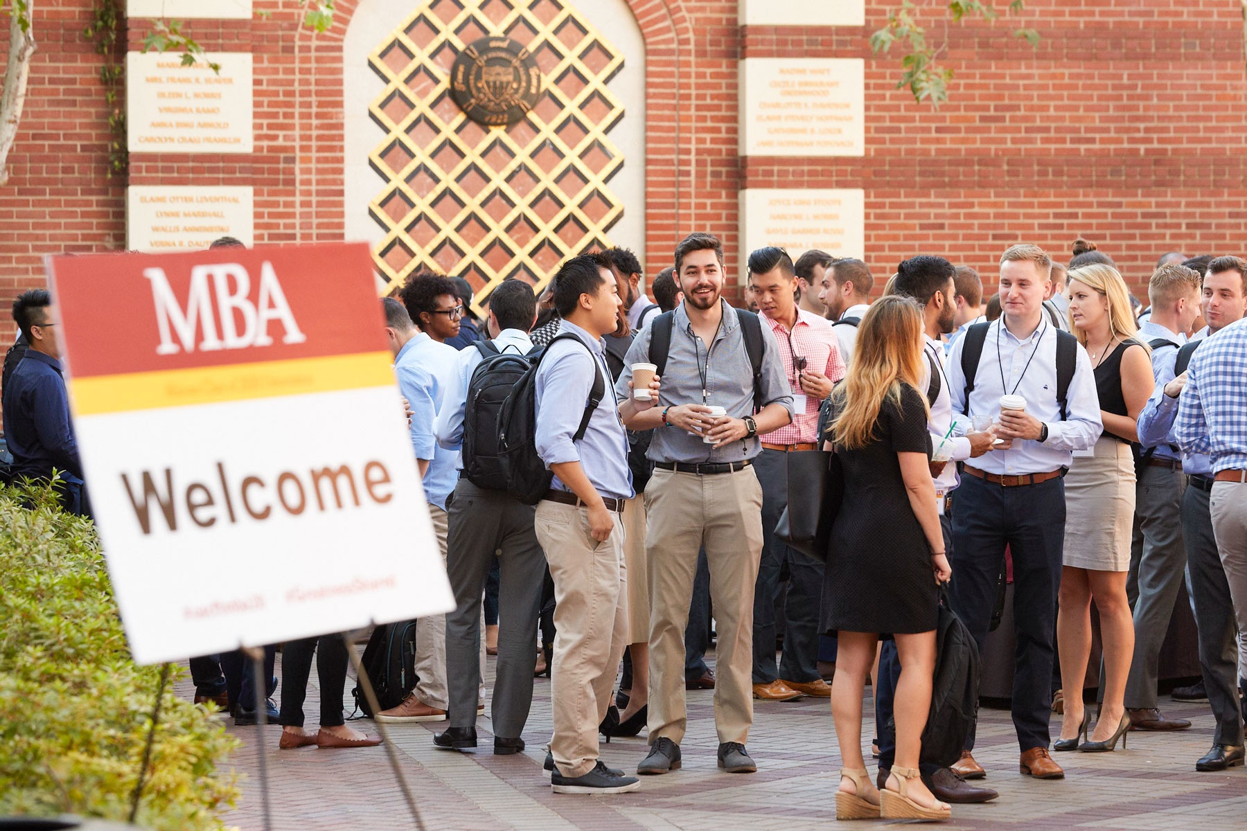 Лучшие программы MBA в США