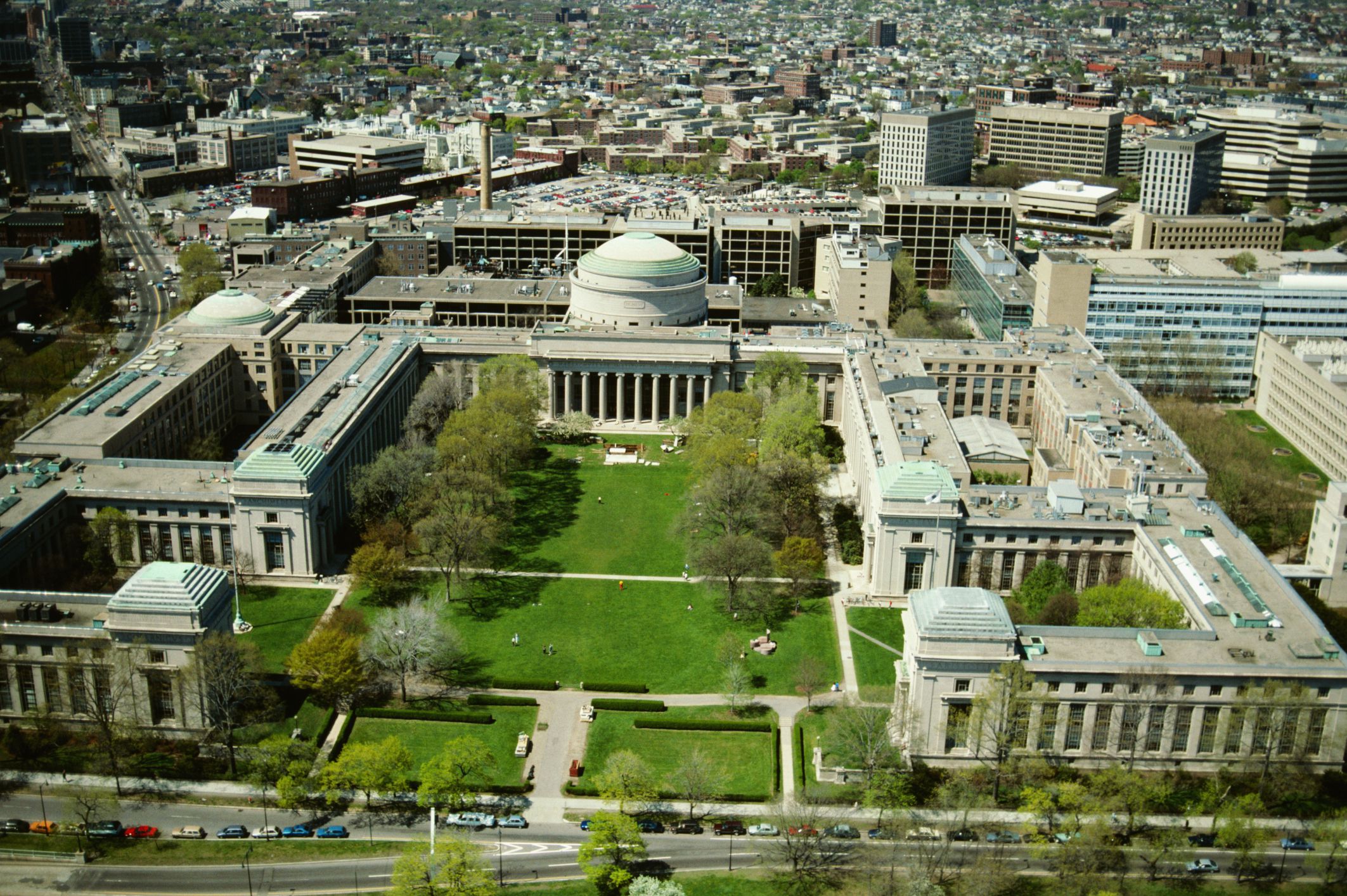 Массачусетский технологический институт (MIT)