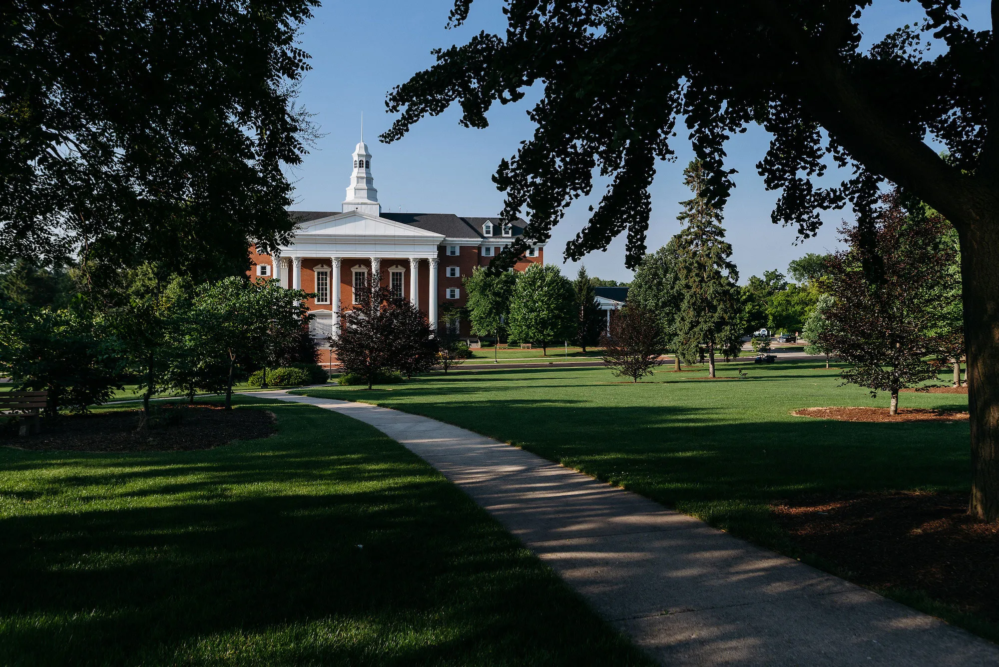 Wheaton College кампус
